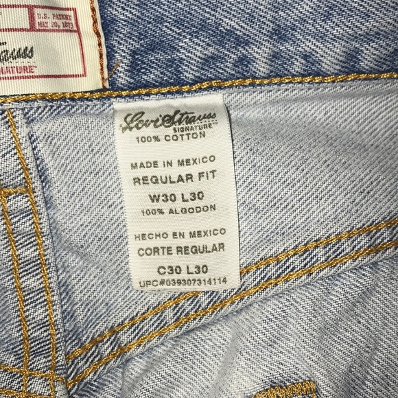Vintage Levi’s straight leg regular fit - Picture 7 of 10